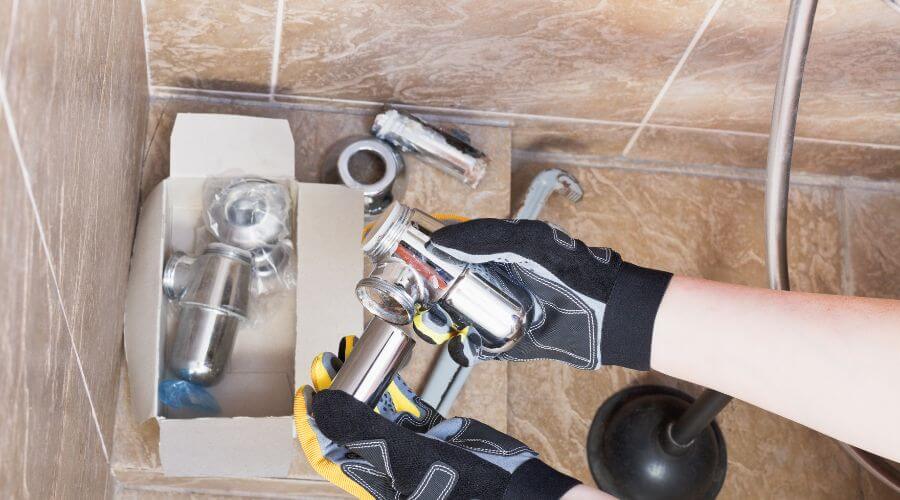 Expert Emergency Roof Repairs services in Babson Park, MA
